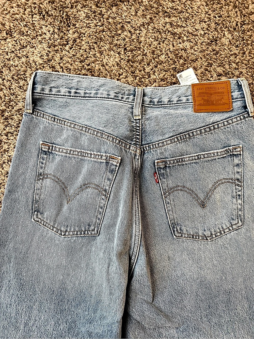 Levi's Ribcage Wide Leg - Picture 4 of 5